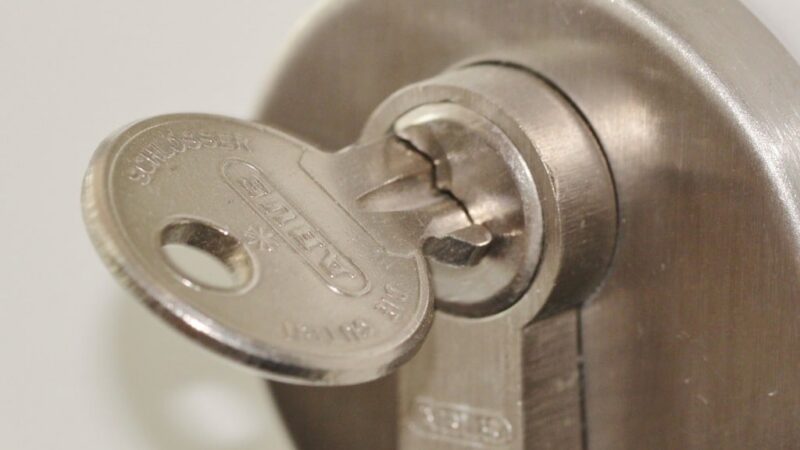 Serrurier Nantes&nbsp;: sécurité connectée et serrures intelligentes